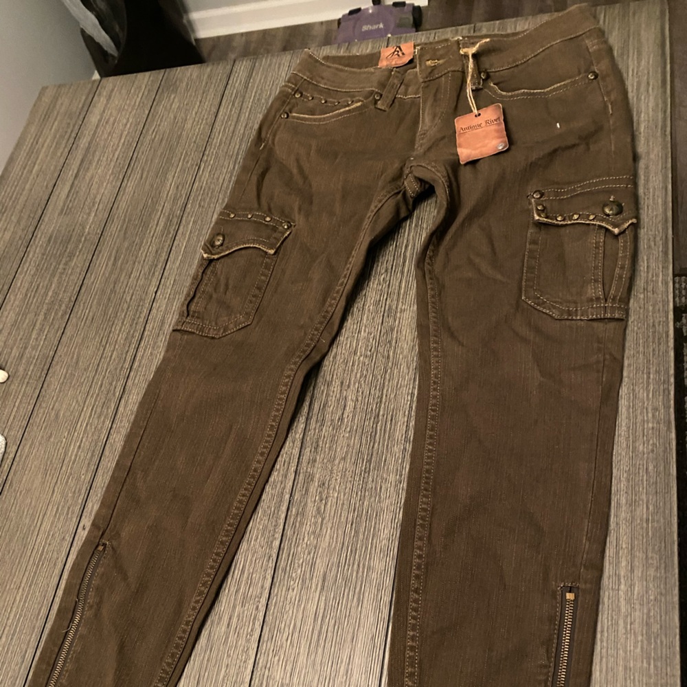 Antique Rivet Dark Brown Skinny Jeans